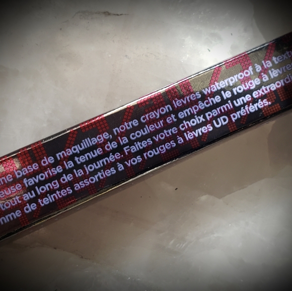 URBAN DECAY | CONSPIRACY | 24HR JUICY COLOR/ LIP DEFINITION | USED 1X - Picture 7 of 11